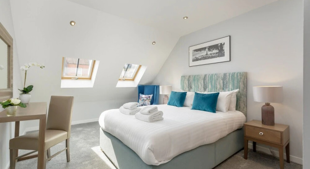 Двухместные апартаменты Пентхаус с балконом Destiny Scotland - Royal Mile Residence
