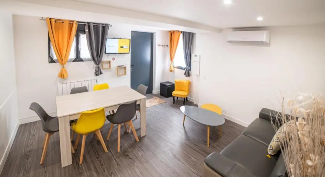 Appartement ensoleillé Lyon, Rezerwuj Apartament Meyzieu Rhône