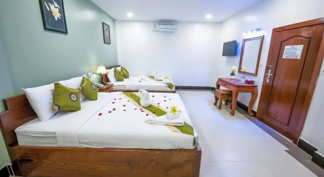 NKS Hotel
