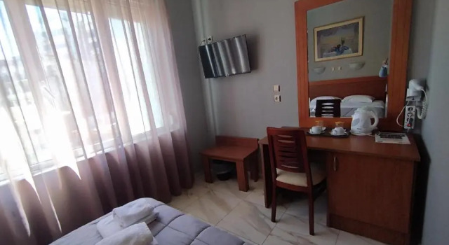 Двухместный номер Standard Piraeus Acropole Hotel