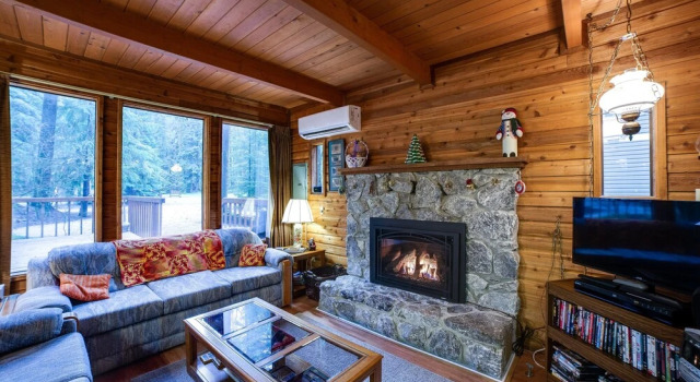 35SL - A/C - Pets Ok - Fireplace - Sleeps 6, Book Hotel 3-stjernede hoteller i Glacier, 3*