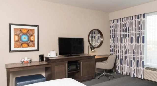 Двухместный номер Standard Hampton Inn & Suites Indianapolis-Keystone, IN