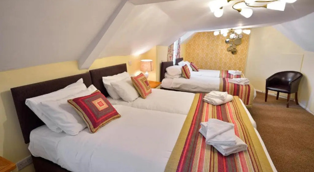 Семейный номер Superior The Royal Victoria and Bull Hotel
