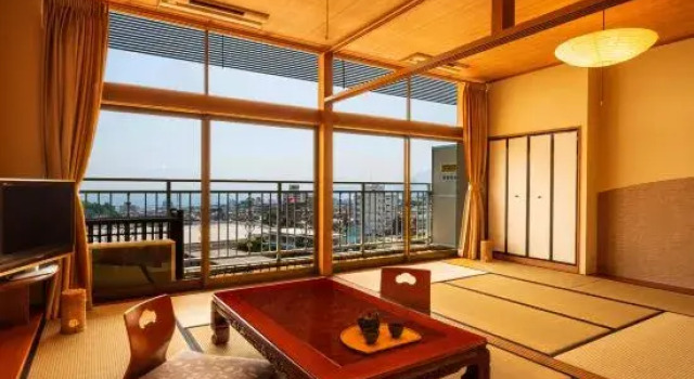 Номер Standard с 2 комнатами с видом на океан Ooedo Onsen Monogatari Premium Hotel Fugetsu