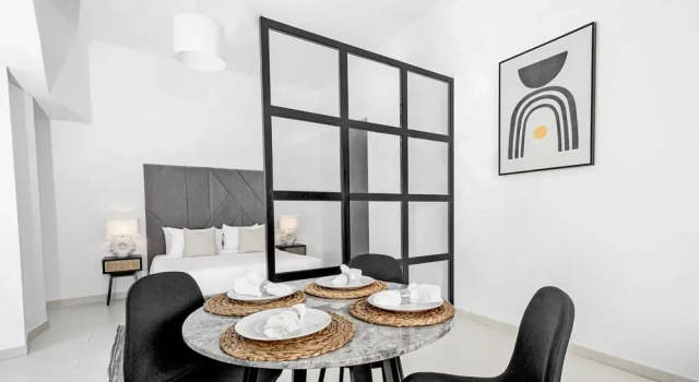 LUX The Cayan Superior Suite, Забронировать Отель Дубай Эмират Дубай, рядом с Остановка трамвая Marina Towers