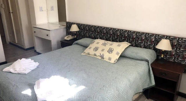 Hotel Sialdorf, Забронировать Отель Отели Вилья-Карлос-Пас с парковкой, рядом с Uruguay Bridge, Парковка