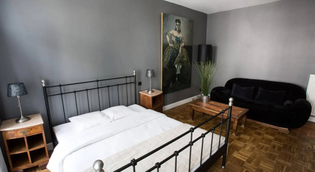La Casa Bxl, Забронировать Отель «постель и завтрак» Брюссель Брюссельский столичный регион, рядом с Нотр-Дам-Дю-Саблон