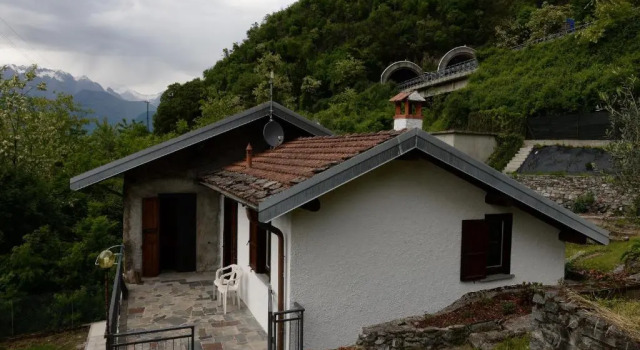 Holiday Home Annita by Interhome, Book Hotel Hotels in Como with a Pool, Swimming Pool