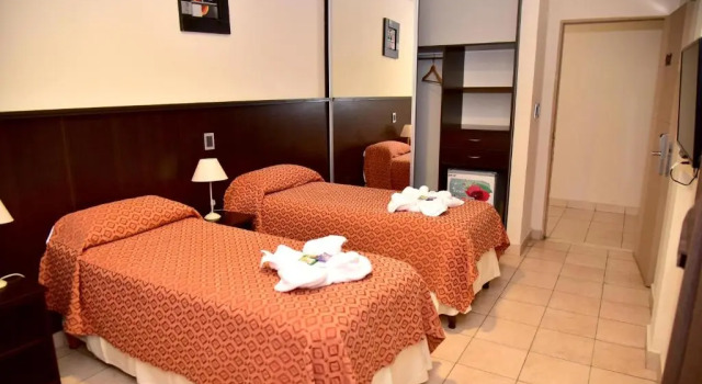 Hotel Confianza, Buchen Sie Hotel Corrientes Corrientes Province