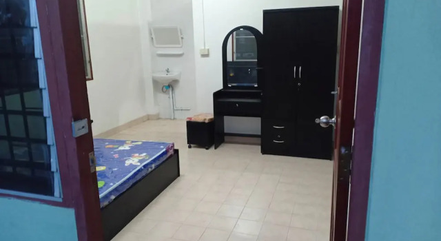 249 Home, Забронировать Отель Отели Нонтхабури с парковкой, рядом с Министерство здравоохранения, Парковка