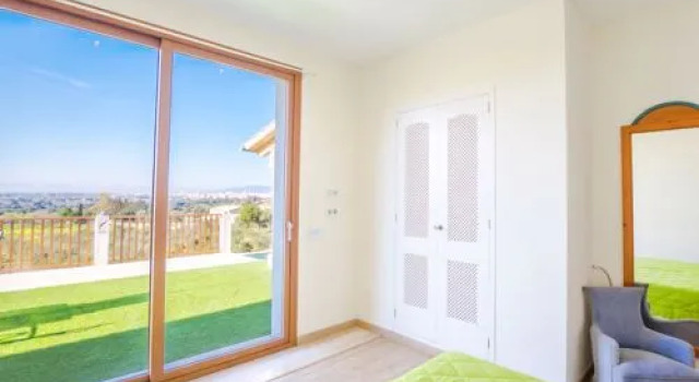 Son Catlar Alt, Book Hotel Inca Majorca