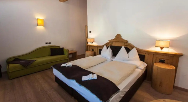Семейный номер Standard Romantic Hotel Excelsior