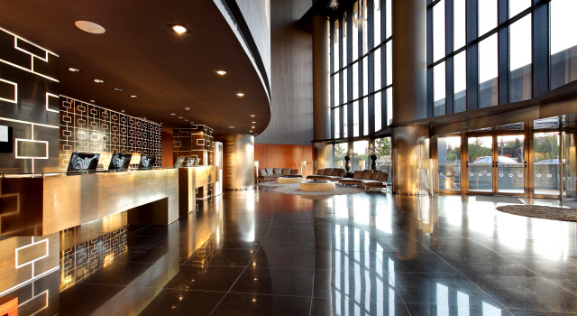 Отель Eurostars Madrid Tower
