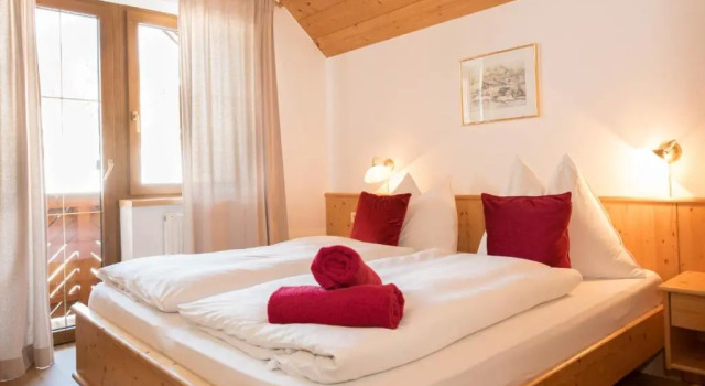 Schwalbennest, Rezervovat Hotel Hotely v Lungau s parkováním, Parkování