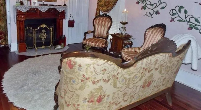 Lockheart Gables Romantic Bed and Breakfast, Забронировать Отель Отели Форт-Уэрт с парковкой, Парковка