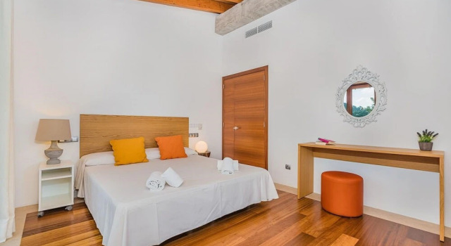 NEW 2020 - Empaltada, Book Villa Selva 