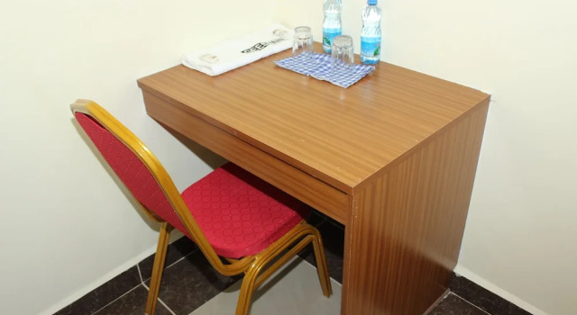 Standard cameră Gees Inn