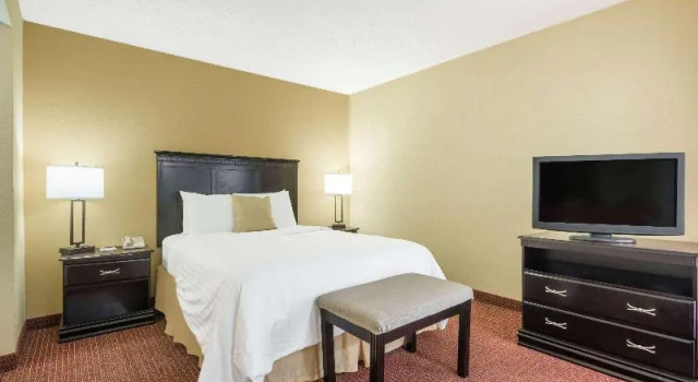 Номер Standard Hawthorn Extended Stay by Wyndham Dayton