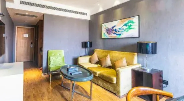 Люкс Family Tianzhongxing Hotel Zhumadian
