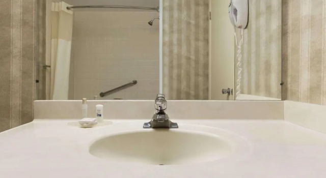 Двухместный номер Standard Spark by Hilton Edmundston