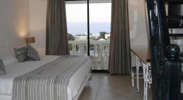 Четырёхместный номер Standard Дуплекс с балконом Djerba Aqua Resort