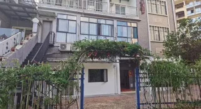 Liangqi Mountain Villa Inn, Varaa Villa Mökit kohteessa Chenzhou, Mökki
