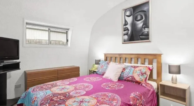 Chill at our Igloo cottage - 100m stroll to beach, Buchen Sie Ferienhaus Portarlington Bellarine Peninsula