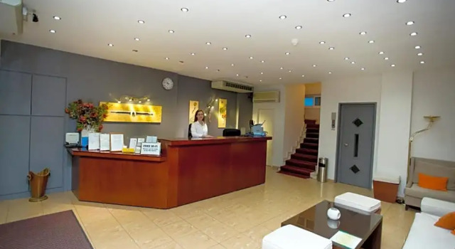 Hotel Cronos, Đặt Khách sạn Arta Arta Regional Unit