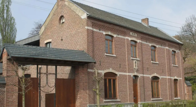 Коттедж Monastery Retreat in Blossoming Limburg