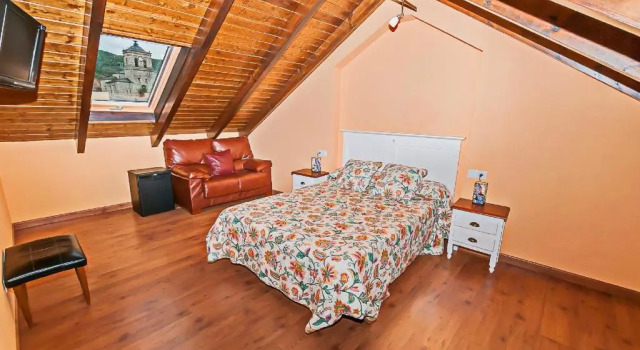 Двухместный семейный номер Standard Hotel Rural Pajarapinta