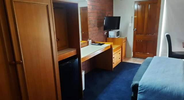 Abbotswood Motor Inn, Забронировать Отель Отели Джелонг с парковкой, Парковка