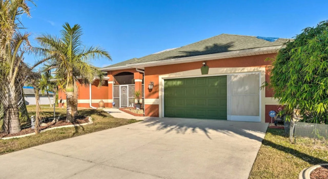 Коттедж Spacious Port Charlotte Home w/ Lanai!
