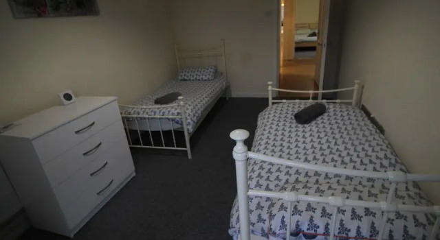 Tywn 2 Bed Apartment by Cardiff Holiday Homes, Đặt Căn hộ Cardiff Cardiff