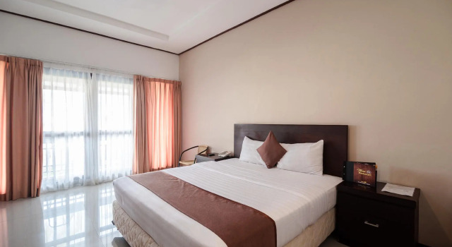 Surya Kencana Seaside Hotel, Book Hotel Hotels in Pangandaran with Parking, Parking