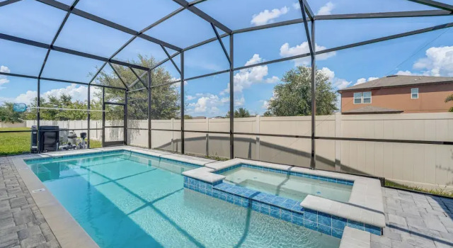 Коттедж Relax, Play, Swim: Luxe Haines City Home w/ Lanai!