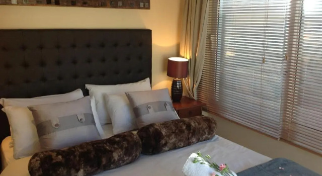 Апартаменты Secret Garden Guesthouse