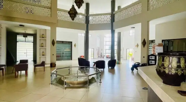 Luxury Oceanline Apartment-Shaza