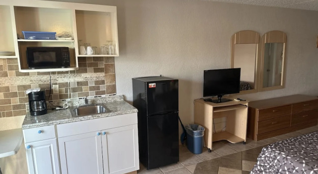 Номер Deluxe THE FLORIDIAN INN