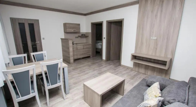 Penzion Medlicky, Rezerwuj Hotel Hotele w Central Bohemia z parkingiem, Parking
