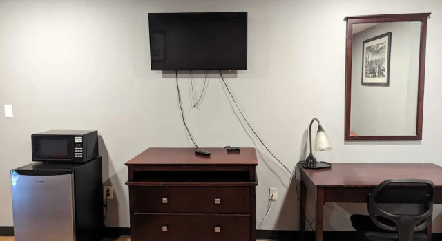 Четырёхместный номер Standard Executive Inn Coopersburg