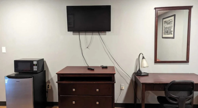 Четырёхместный номер Standard Executive Inn Coopersburg