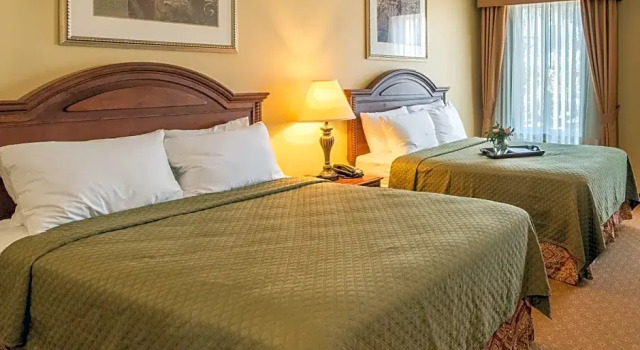 Четырёхместный номер Deluxe с видом на реку Natchez Grand Hotel On The River
