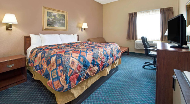 Двухместный номер Standard Days Inn by Wyndham Collinsville St Louis