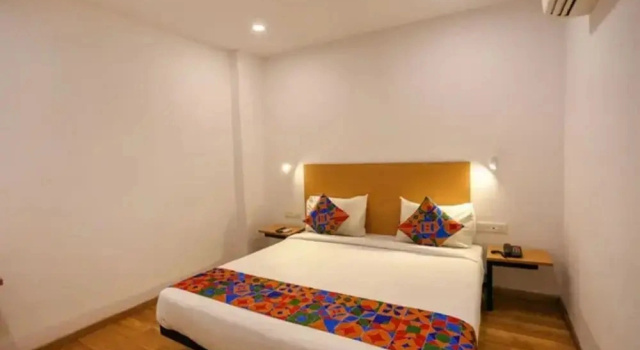 Fabhotel Nishkarsh, Забронировать Отель Отели штата Раджастхана 3 звезды, 3*