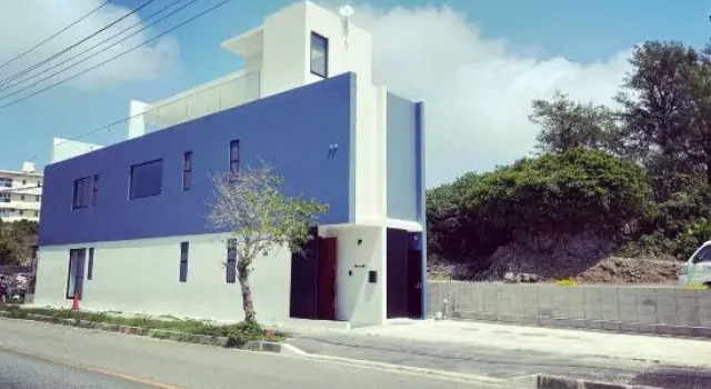 Sky Blue Villa Okinawa, Rezerwuj Willa Hotele w Okinawa z parkingiem, Parking