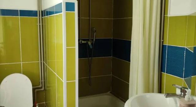 Кровать в общем номере (женский номер) Hostel MANDARIN