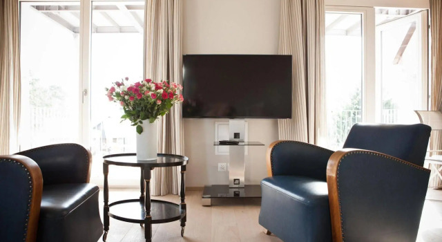 Le Coq Chantant B&B and Boutique Hotel St-Livres, Buchen Sie Bed & Breakfast Hotels in Genfer See mit Parkplatz, Parkplätze