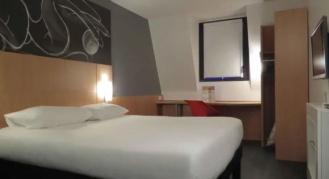 Двухместный номер Classic ibis Soissons