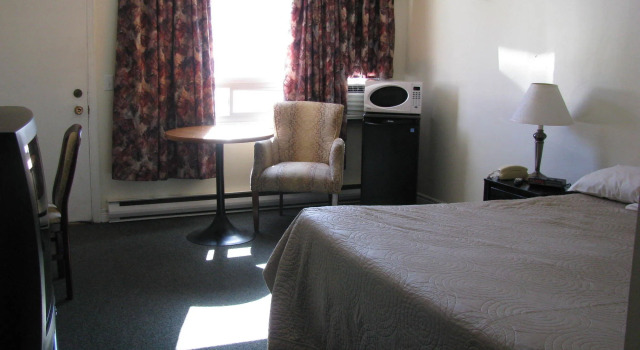 Prospect Inn, Book Hotel Hoteller i New Brunswick med parkering, Parkering