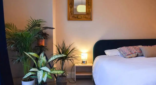 Bright 2 Bedroom Garden Flat in the Heart of Hove, Забронировать Отель Хов 